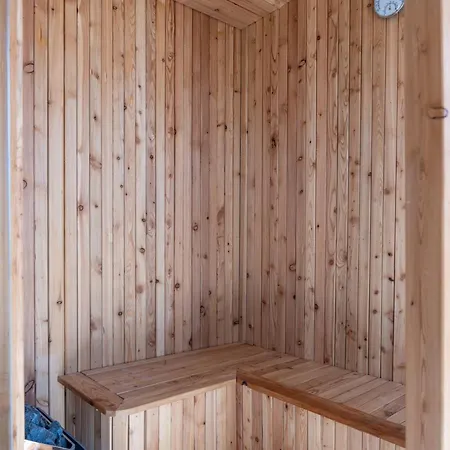 Amareta Apartman Maslenica